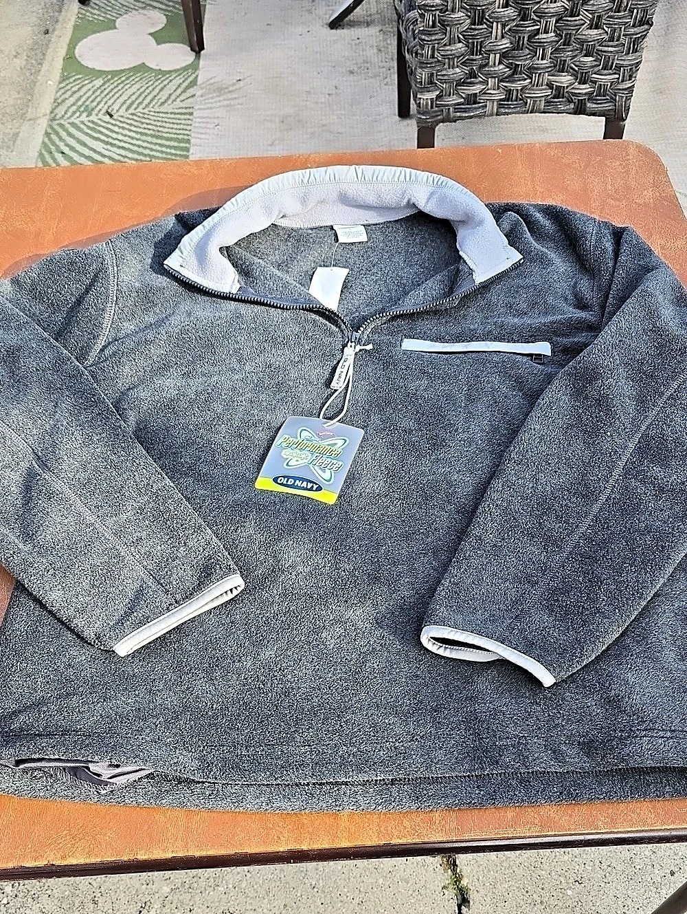 Old Navy Performance Fleece Quarter-Zip Pullover Gray Large